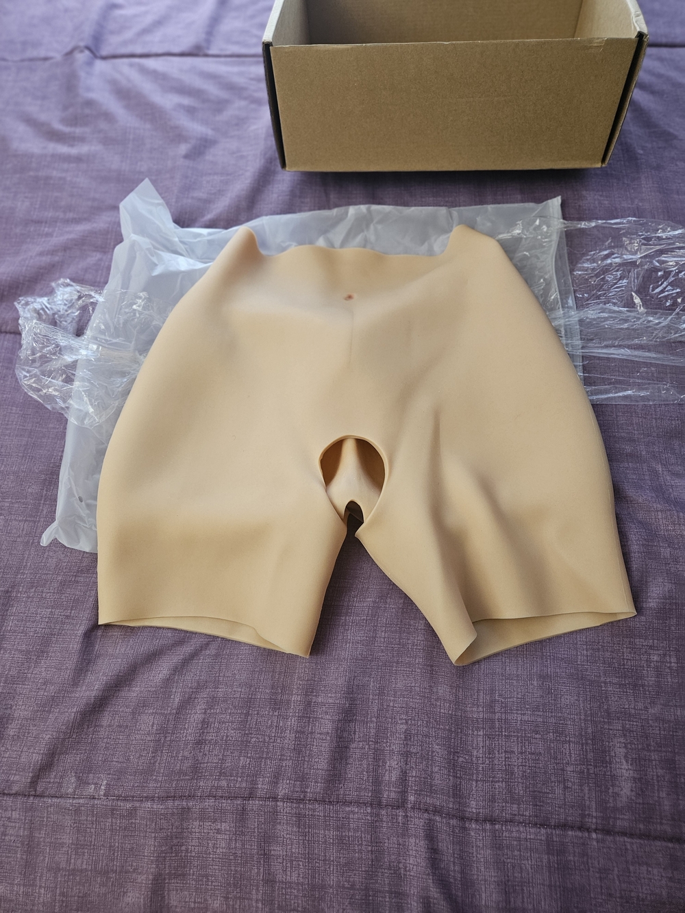 Silicone Butt & Hip Enhancer - Picture 3 of 4